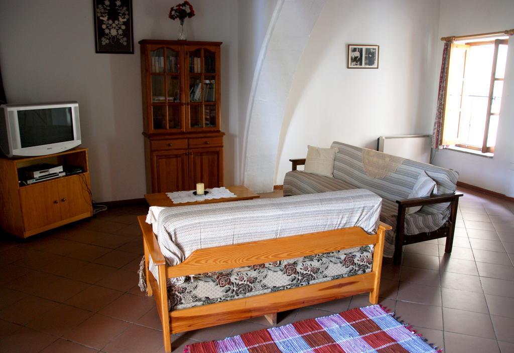 דירות קאלאבסוס Kontoyiannis House מראה חיצוני תמונה