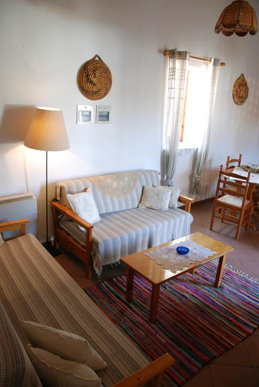 דירות קאלאבסוס Kontoyiannis House מראה חיצוני תמונה