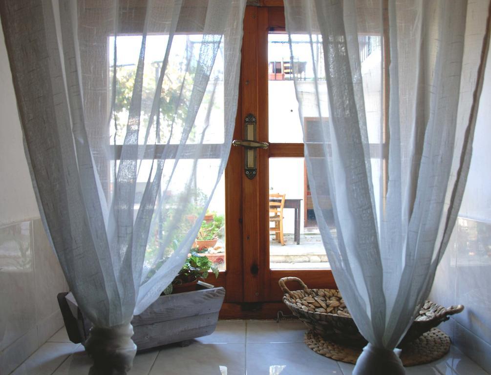 דירות קאלאבסוס Kontoyiannis House מראה חיצוני תמונה