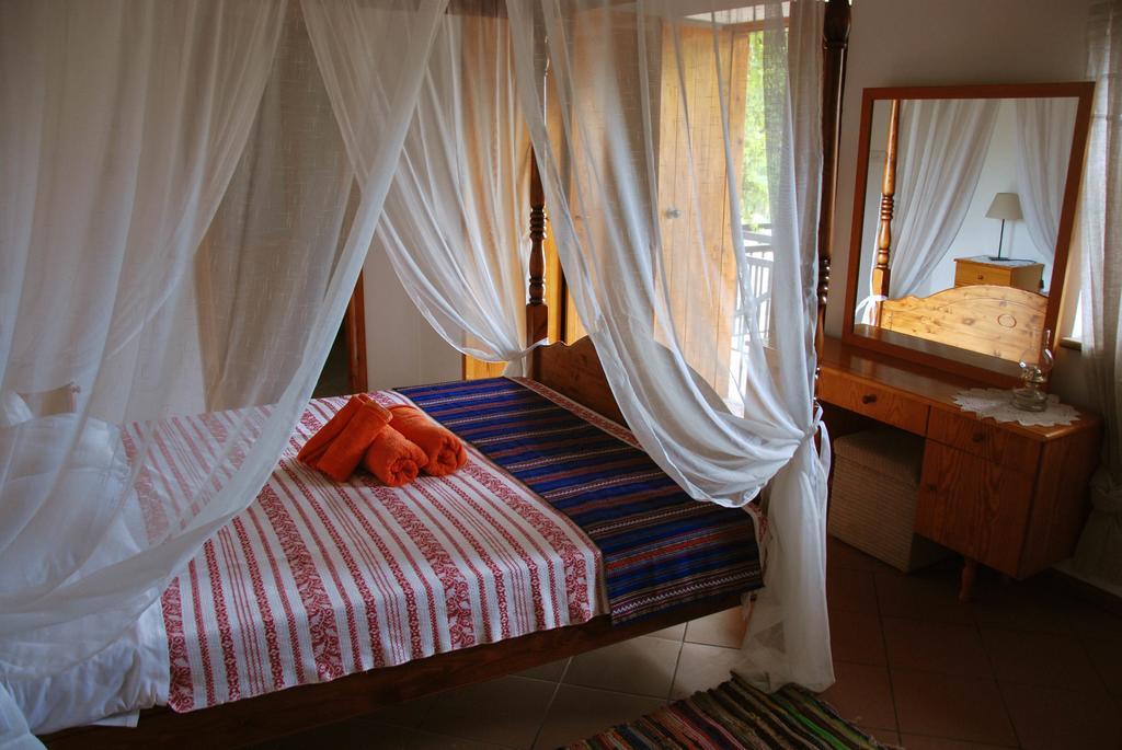 דירות קאלאבסוס Kontoyiannis House מראה חיצוני תמונה